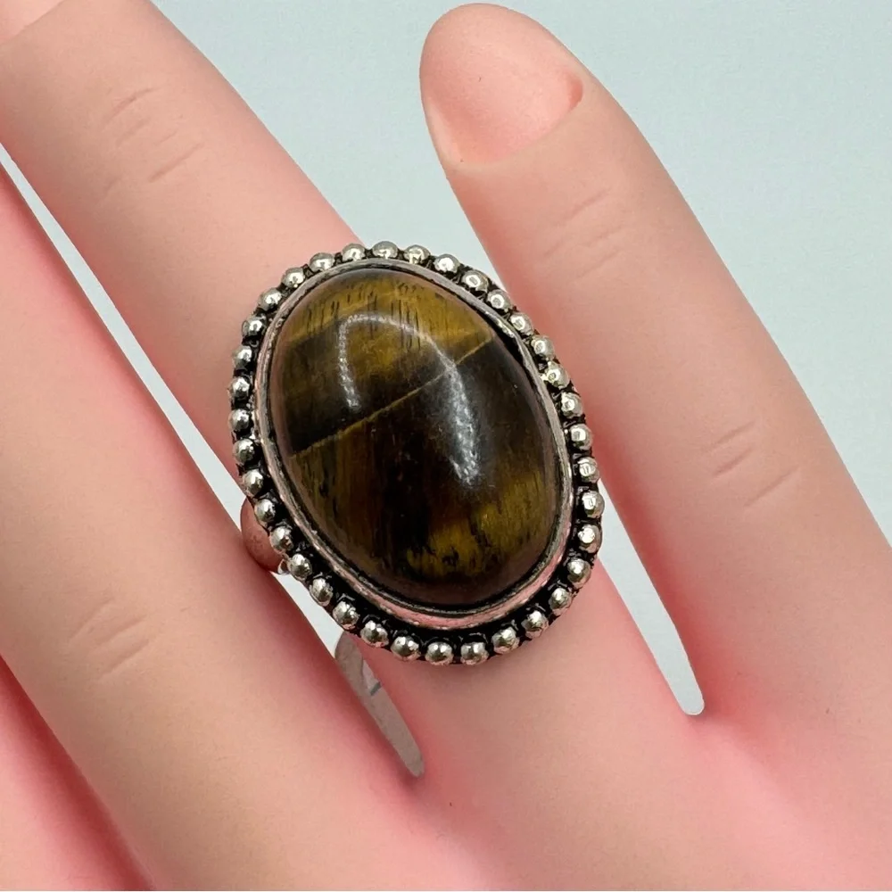 New Tiger’s Eye Cabochon Silver Tone Statement Ring Size 6